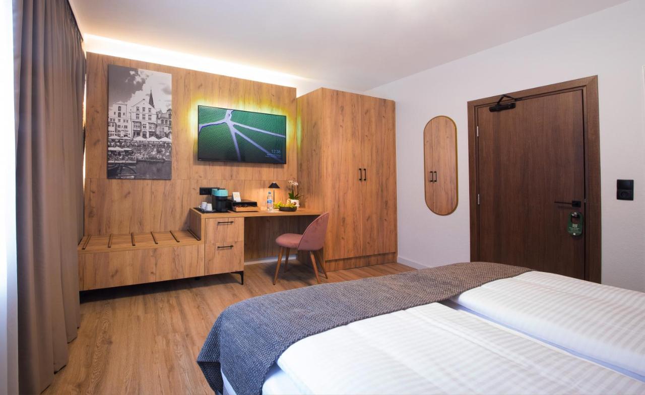 Gaestehaus Zum Roten Hahn Luneburg Luaran gambar